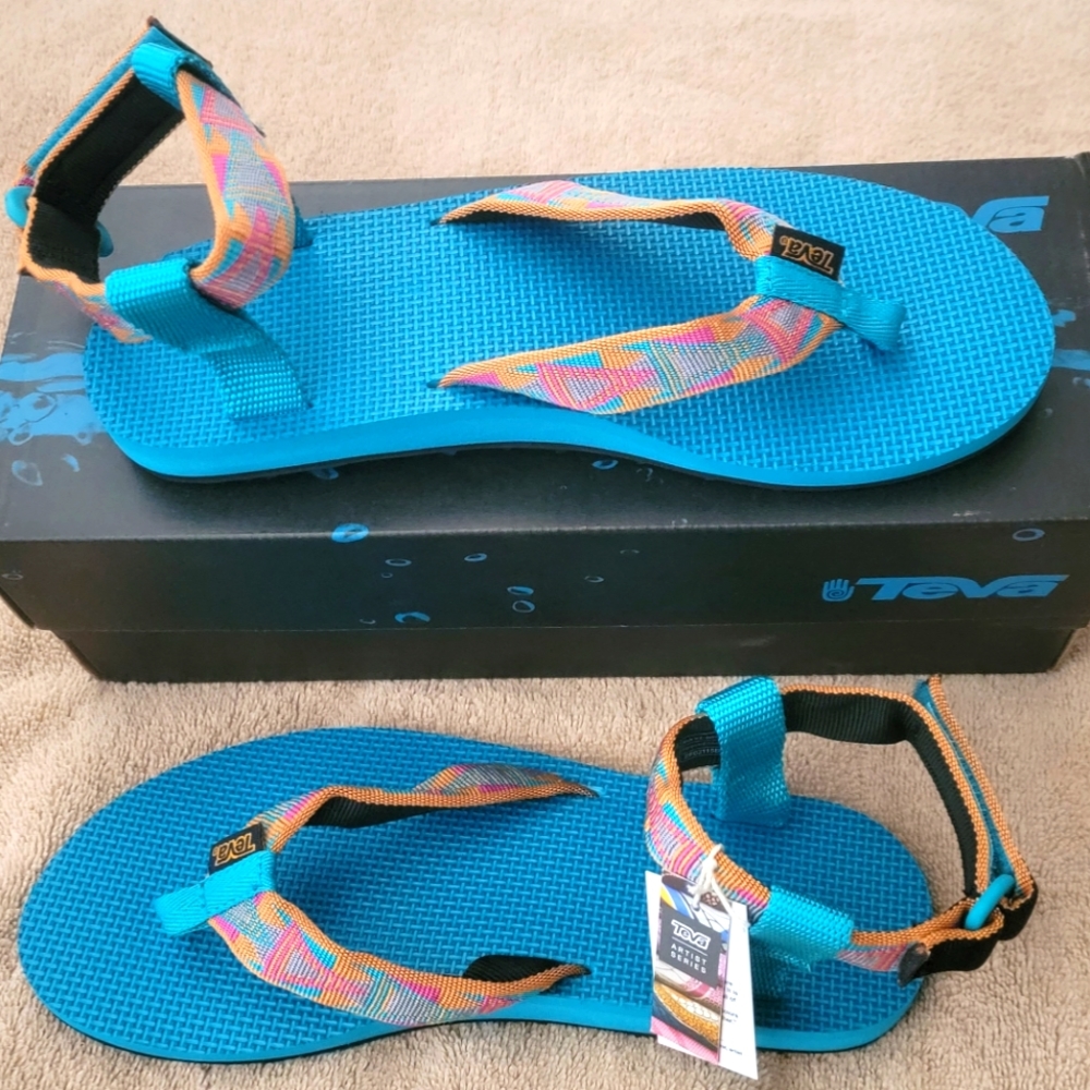 NWT Teva Women's Original Mosaic Orange sz 9